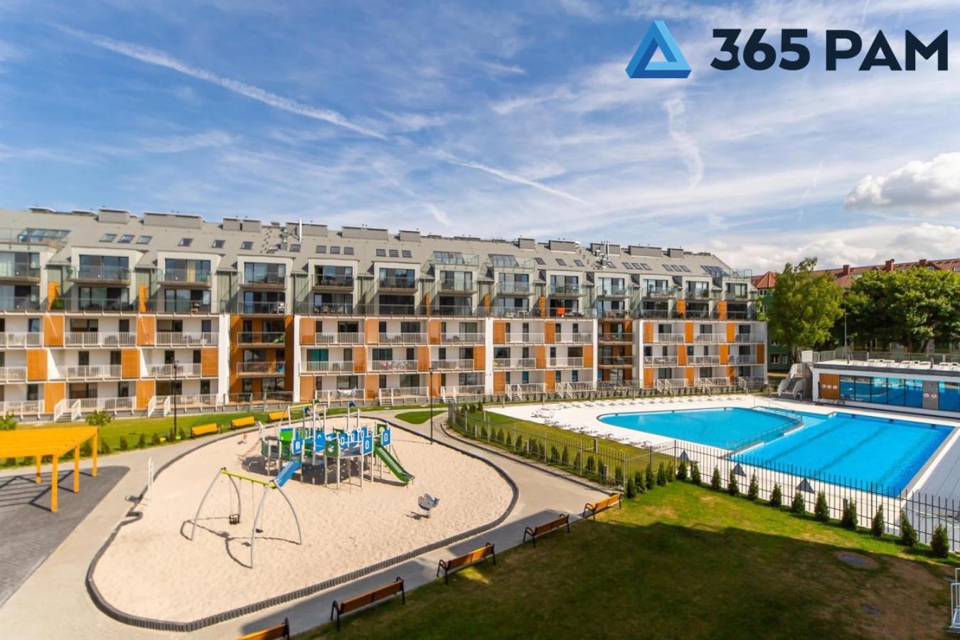Feniks Kolobrzeg Podczele Basen, Silownia, Bawialnia - 365Pam Exterior foto